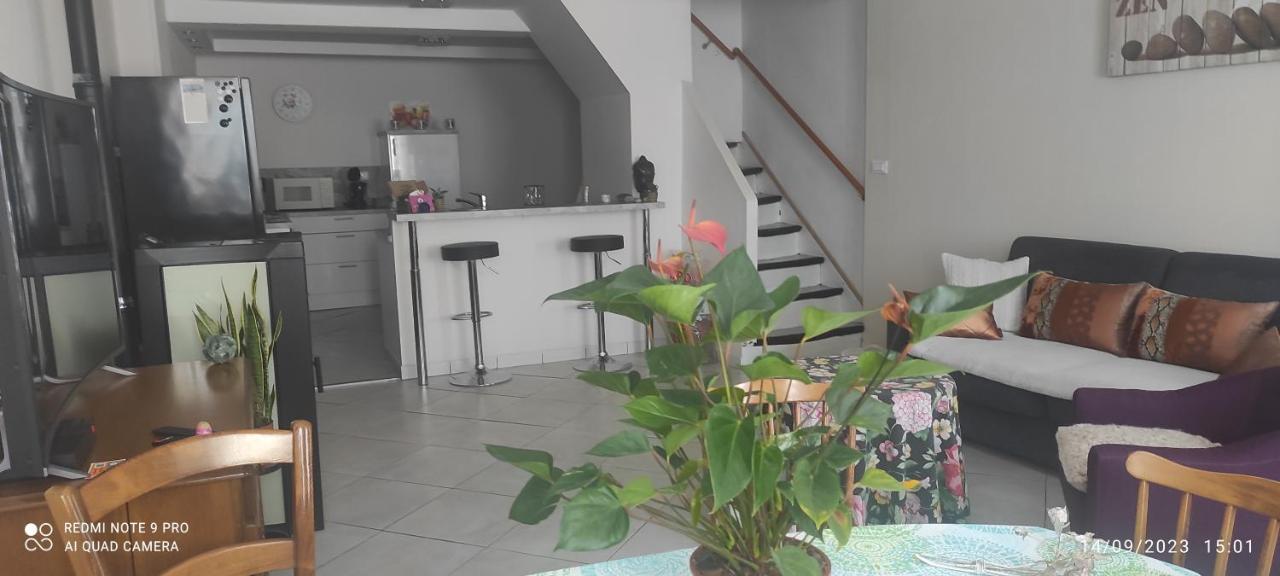 Ferienwohnung Les Plaisirs De La Ruralite Vendresse Exterior foto